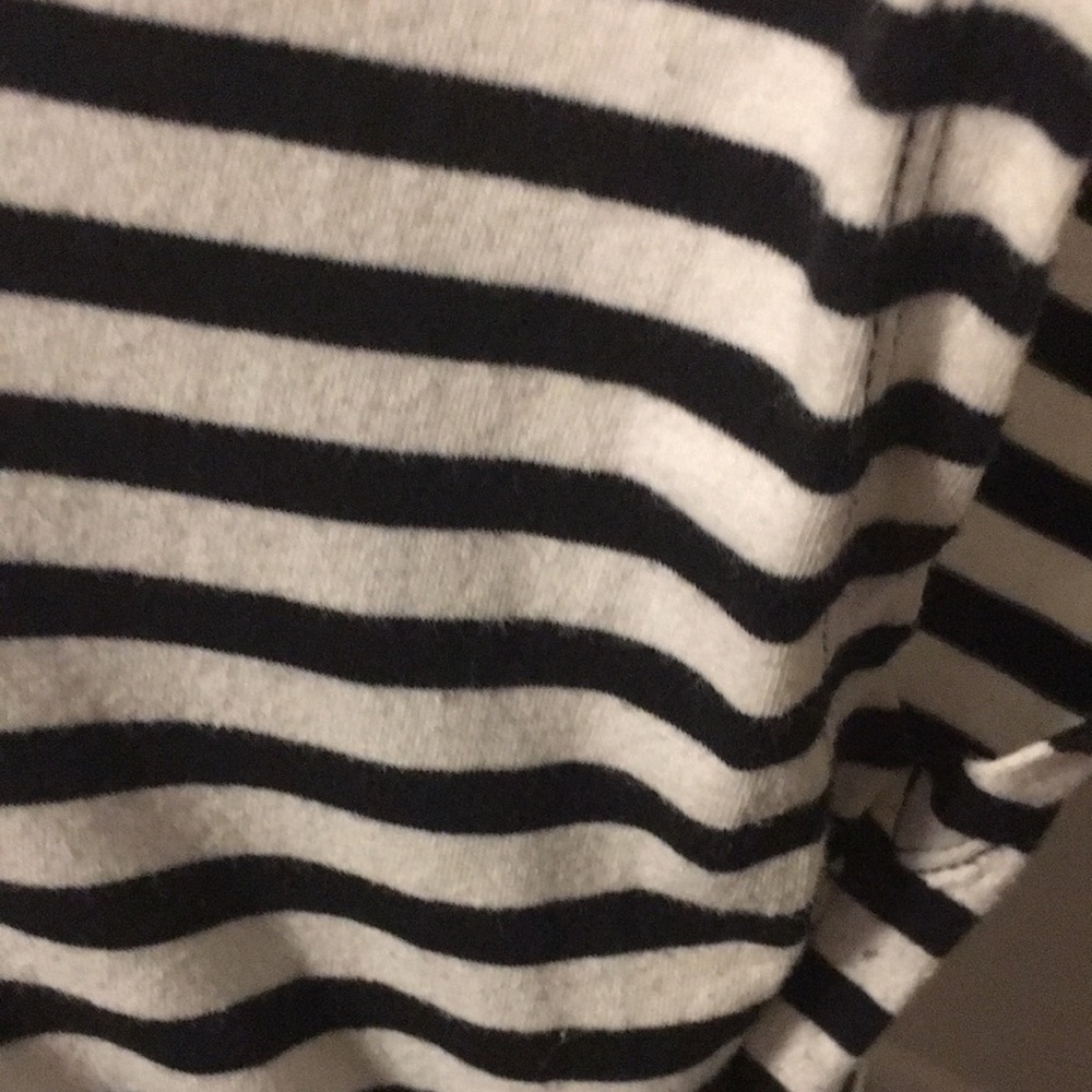 Striped top - Picture 4 of 4